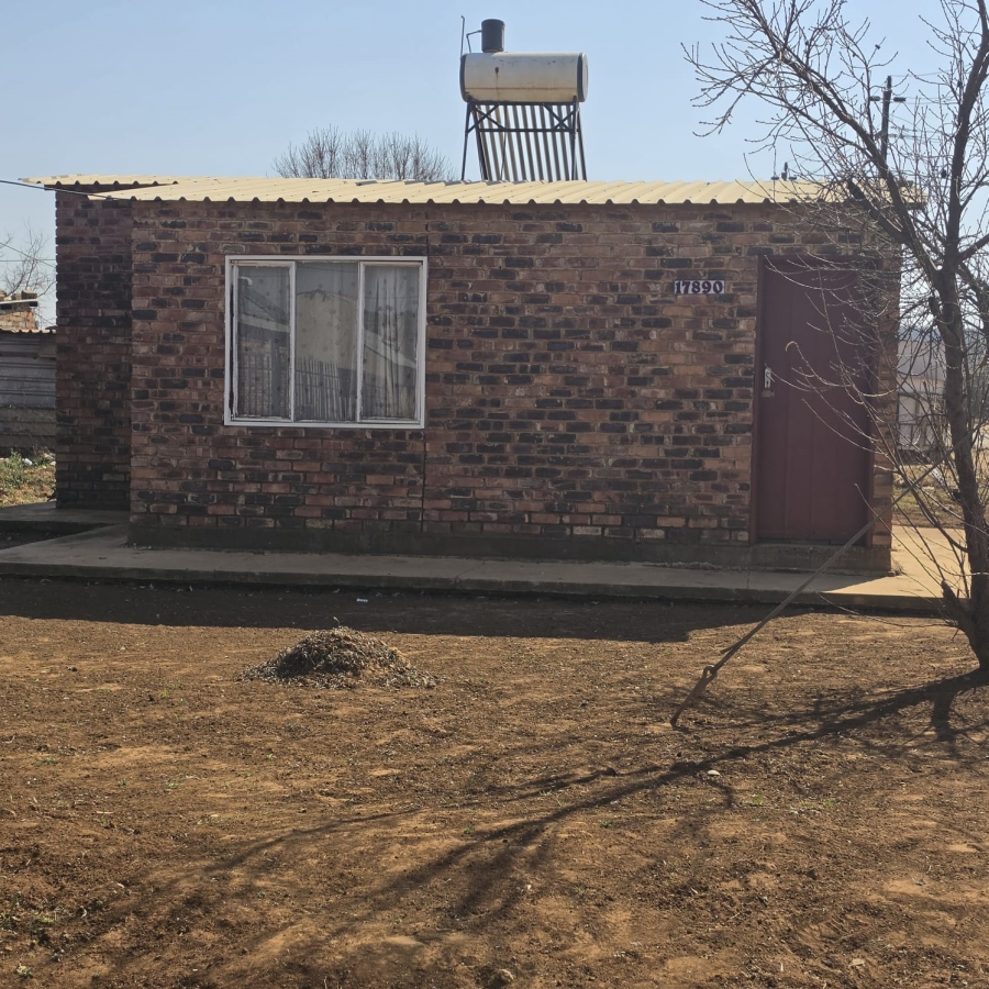 2 Bedroom Property for Sale in Ikageng North West